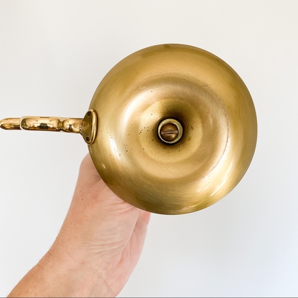 Vintage brass chamber candle holder - Picture 5 of 5